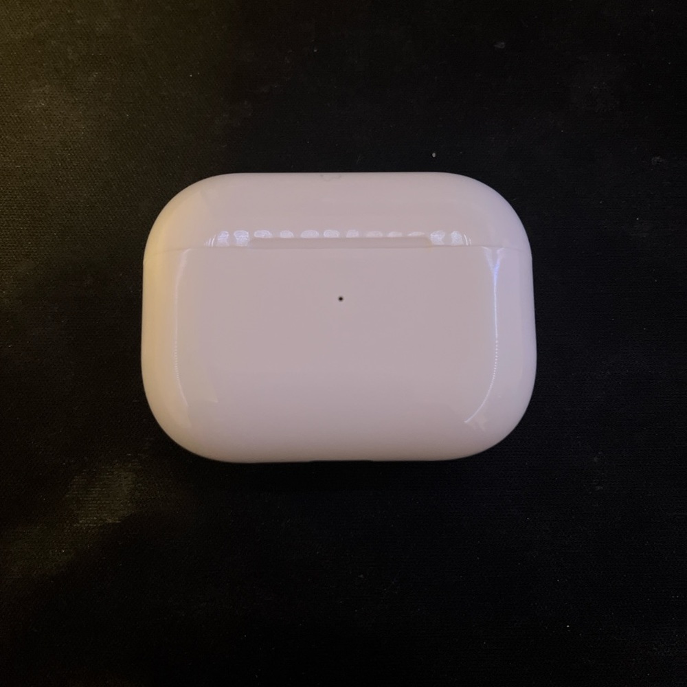 Apple White Earbud Headphones